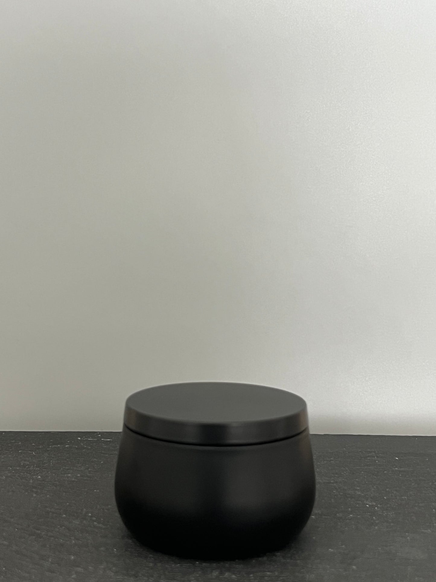 SCENTED ROSE CANDLE | Duftkerze in der Dose