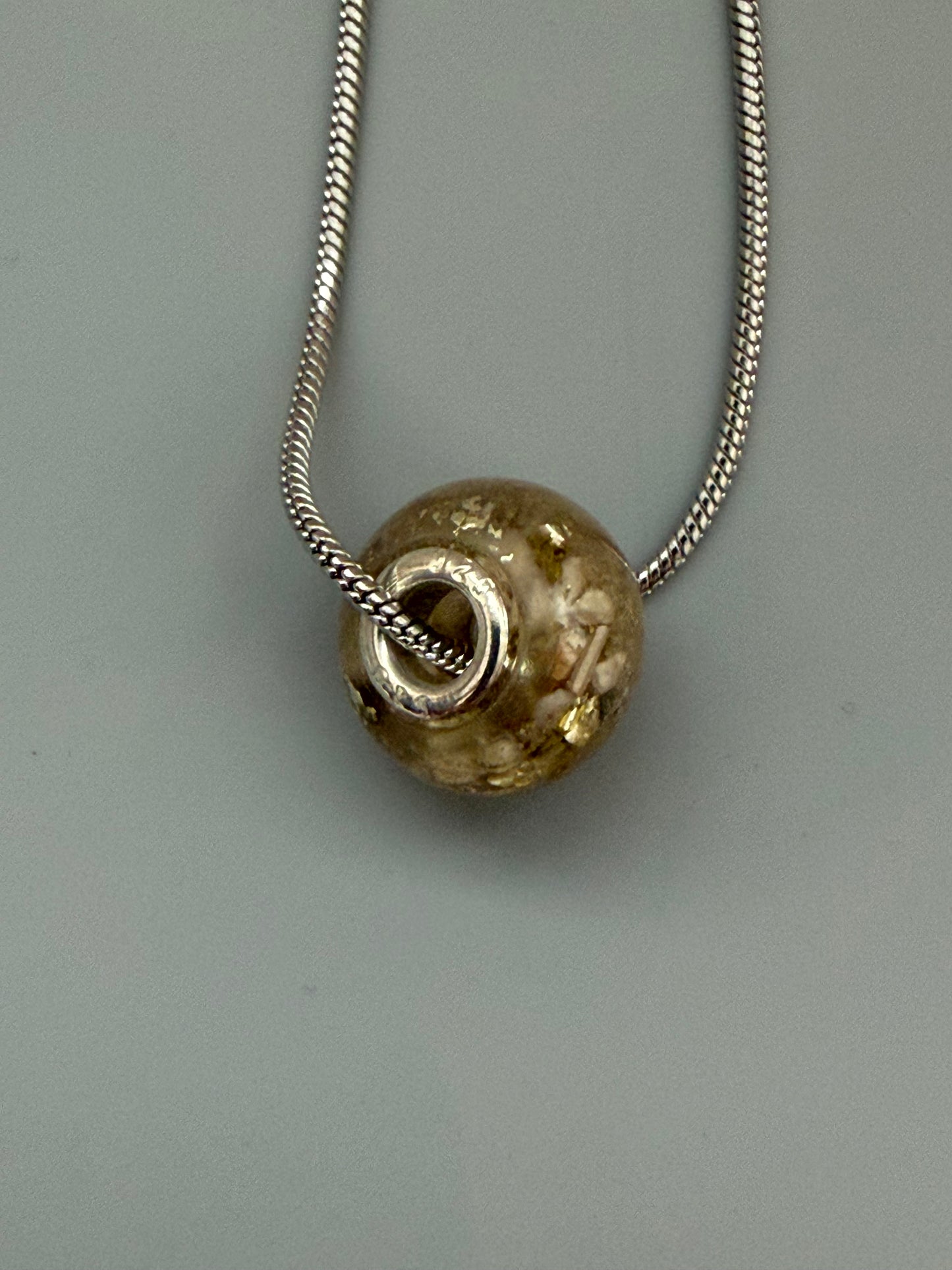 Herzensschmuck "Charm-Perle" mit Asche und/oder Haaren